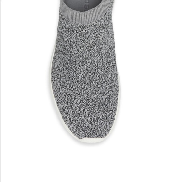 Vince New Without Tags Sneakers - Picture 3 of 8